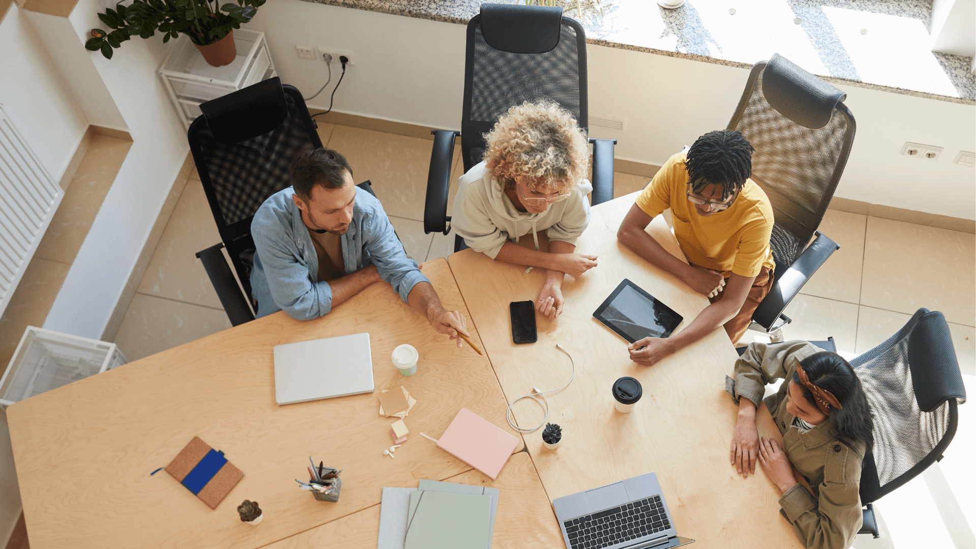 Navigating the Challenges of Starting a Business